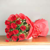 Valentines Flower Delivery with Love Message